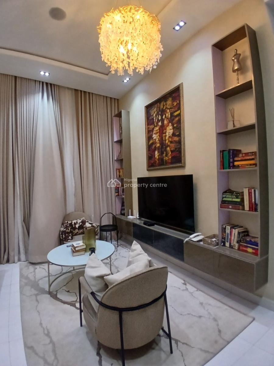 Tastefully Furnished and Fully Fitted and Serviced 2 Bedroom En-suite, Lekki Phase 1, Lekki, Lagos, Flat / Apartment for Rent