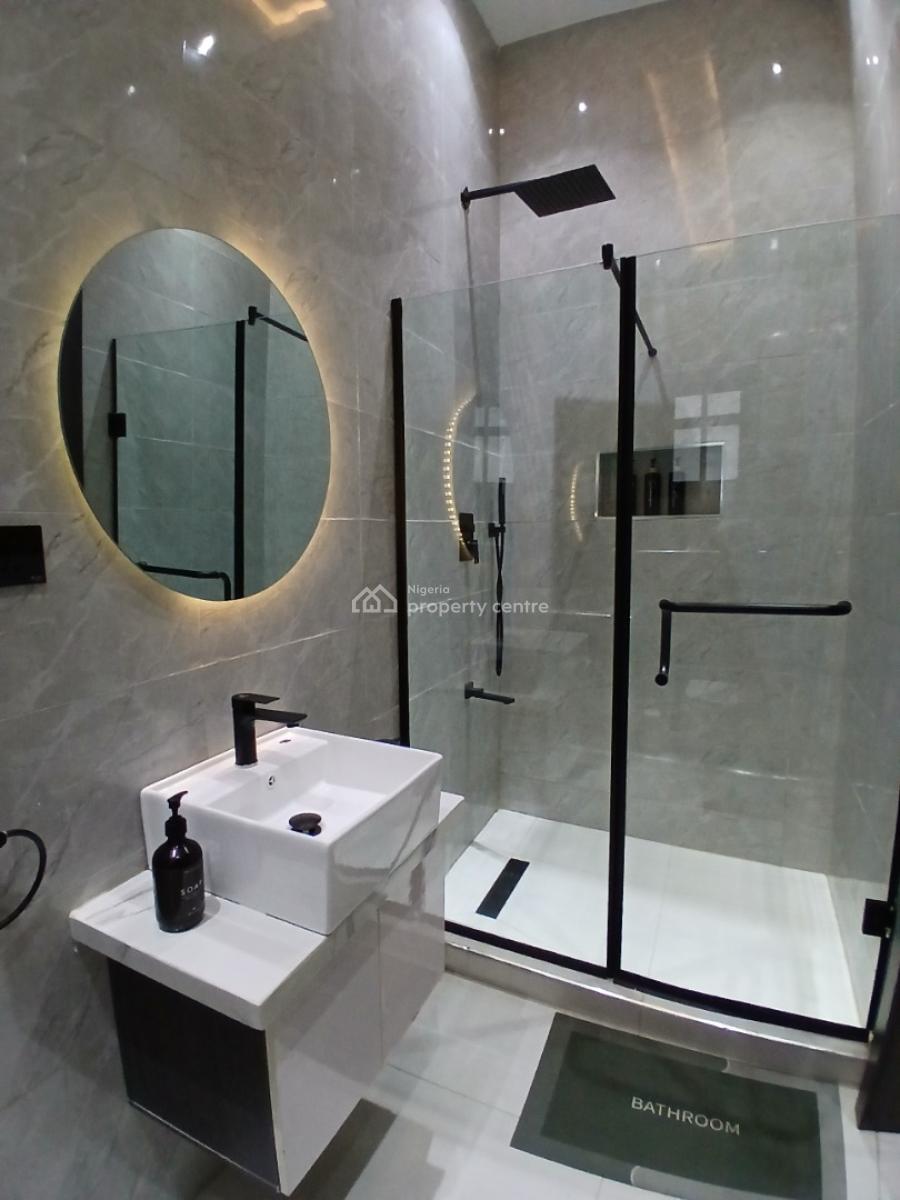 Tastefully Furnished and Fully Fitted and Serviced 2 Bedroom En-suite, Lekki Phase 1, Lekki, Lagos, Flat / Apartment for Rent