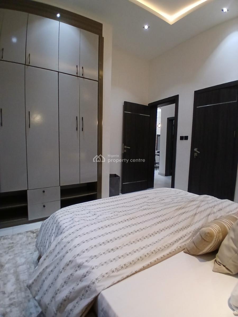 Tastefully Furnished and Fully Fitted and Serviced 2 Bedroom En-suite, Lekki Phase 1, Lekki, Lagos, Flat / Apartment for Rent