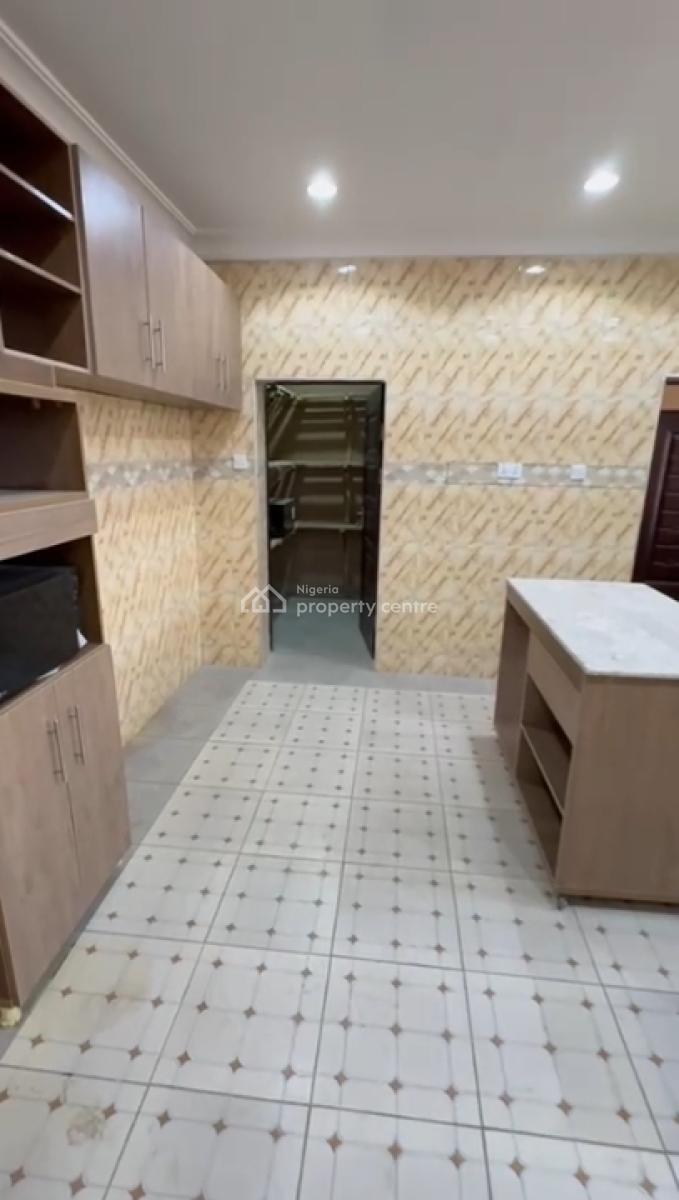 3 Bedroom Flat with Bq, Gilmore, Jahi, Abuja, Flat / Apartment for Rent