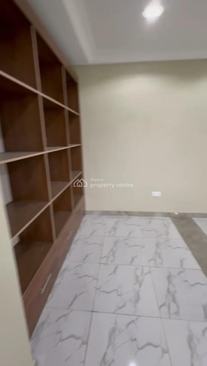 3 Bedroom Flat with Bq, Gilmore, Jahi, Abuja, Flat / Apartment for Rent