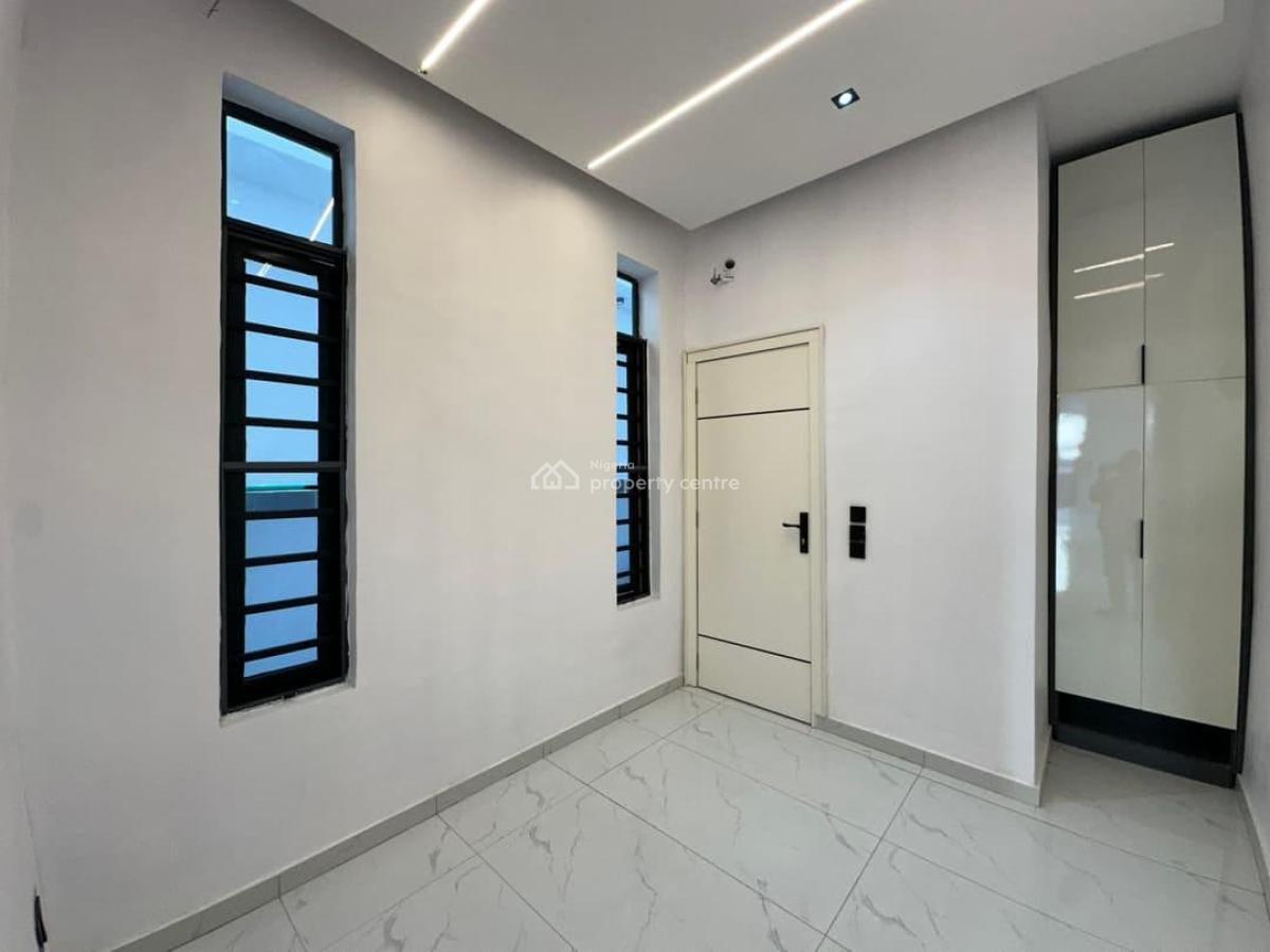 5 Bedroom Fully Detached House in Lekki, Vgc, Lekki, Lagos, Detached Duplex for Sale