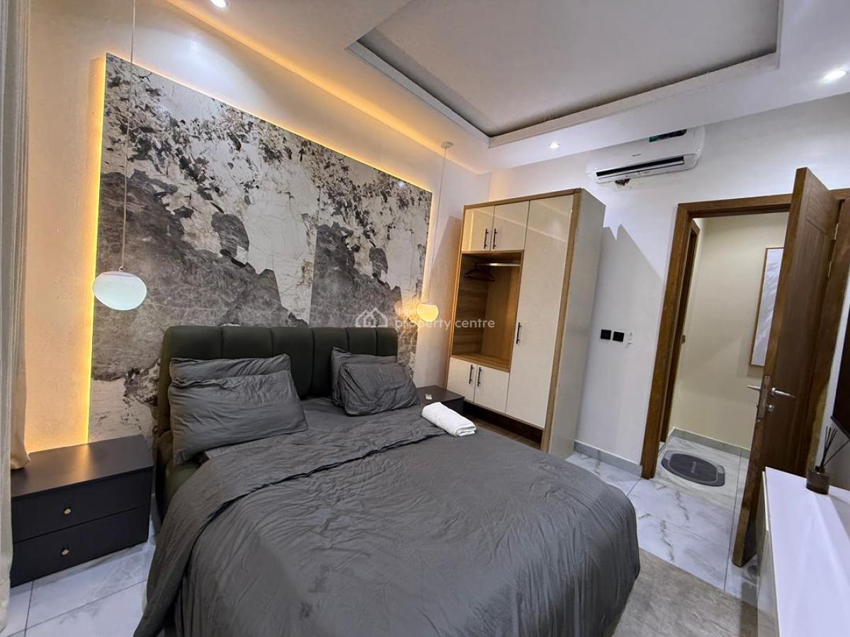 Fully Serviced 2 Bedroom Apartment, Lekki Phase 1, Lekki, Lagos, Flat / Apartment for Sale