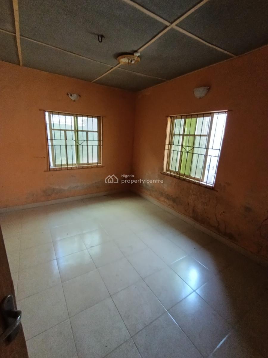 Clean Room and Parlor Self Contain All Tiles Floor Sitting Pop Ceiling, Itele Ogun State Close to Ayobo Lagos, Ado-odo/ota, Ogun, Mini Flat (room and Parlour) for Rent