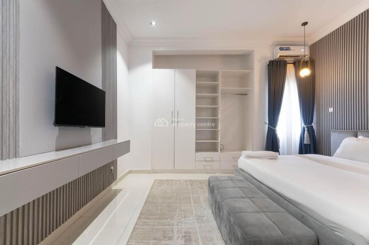 Luxury 3 Bedroom Apartment, Lekki Right, Maruwa., Lekki, Lagos, Flat / Apartment Short Let