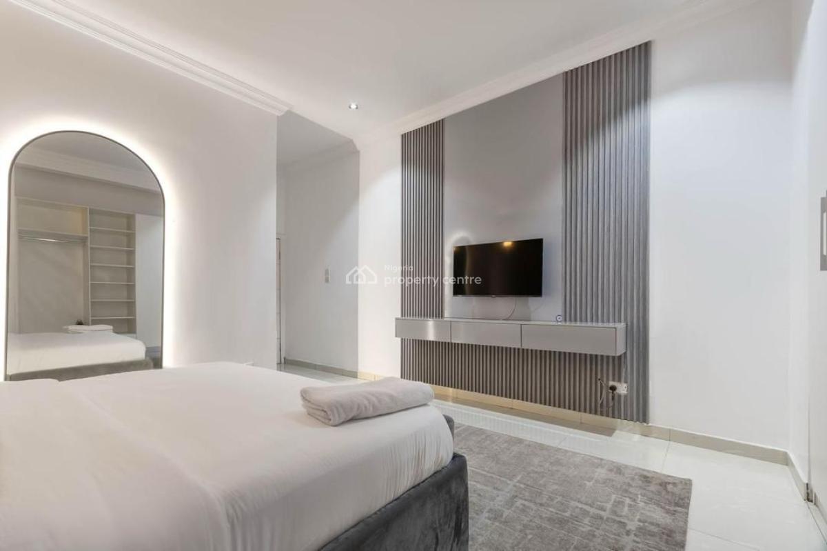 Luxury 3 Bedroom Apartment, Lekki Right, Maruwa., Lekki, Lagos, Flat / Apartment Short Let