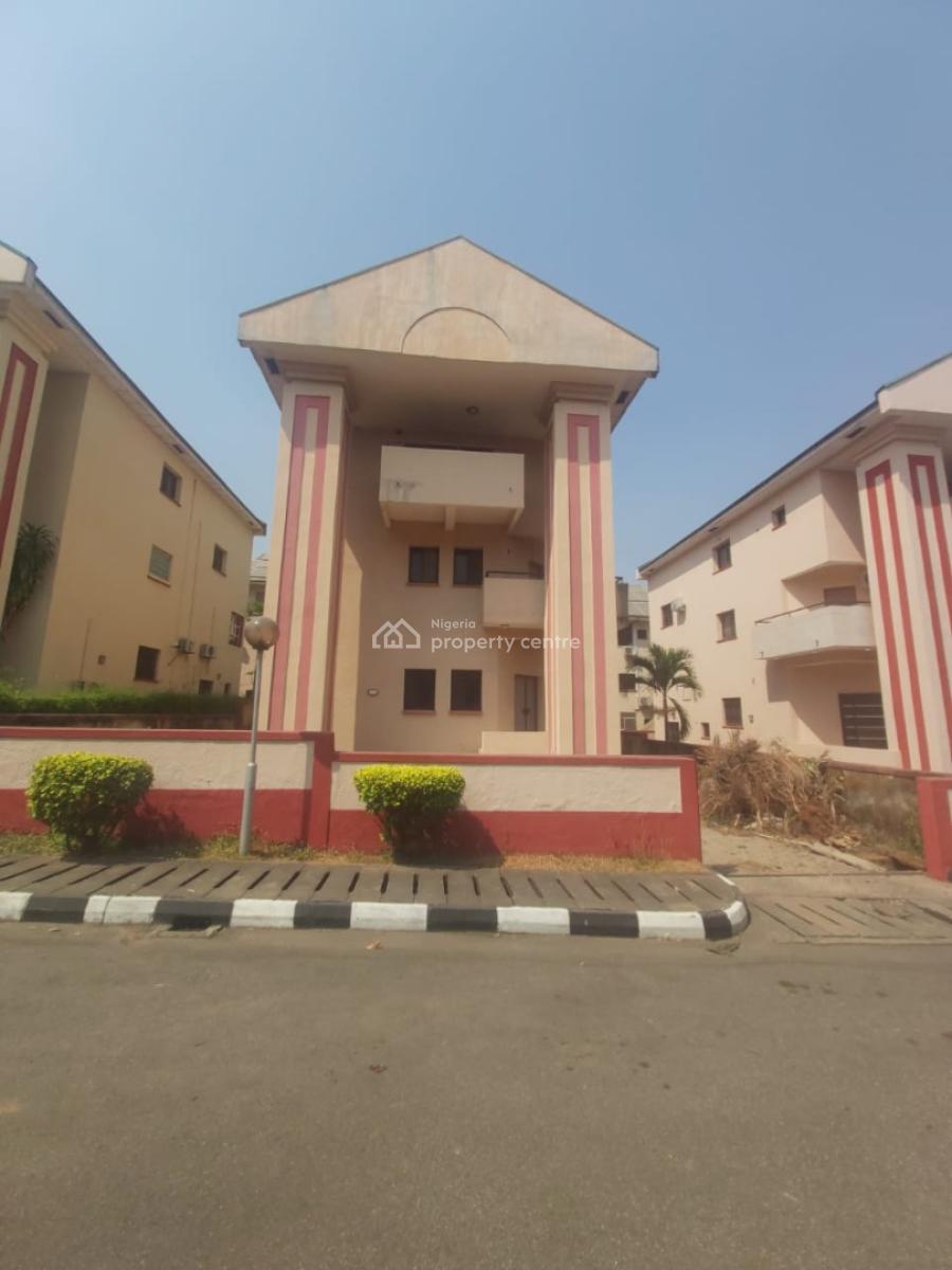 Fairly Used Specious 4bedrooms Stand Alone Duplex + 1room Bq, Off Gana Street, Maitama District, Abuja, Detached Duplex for Sale