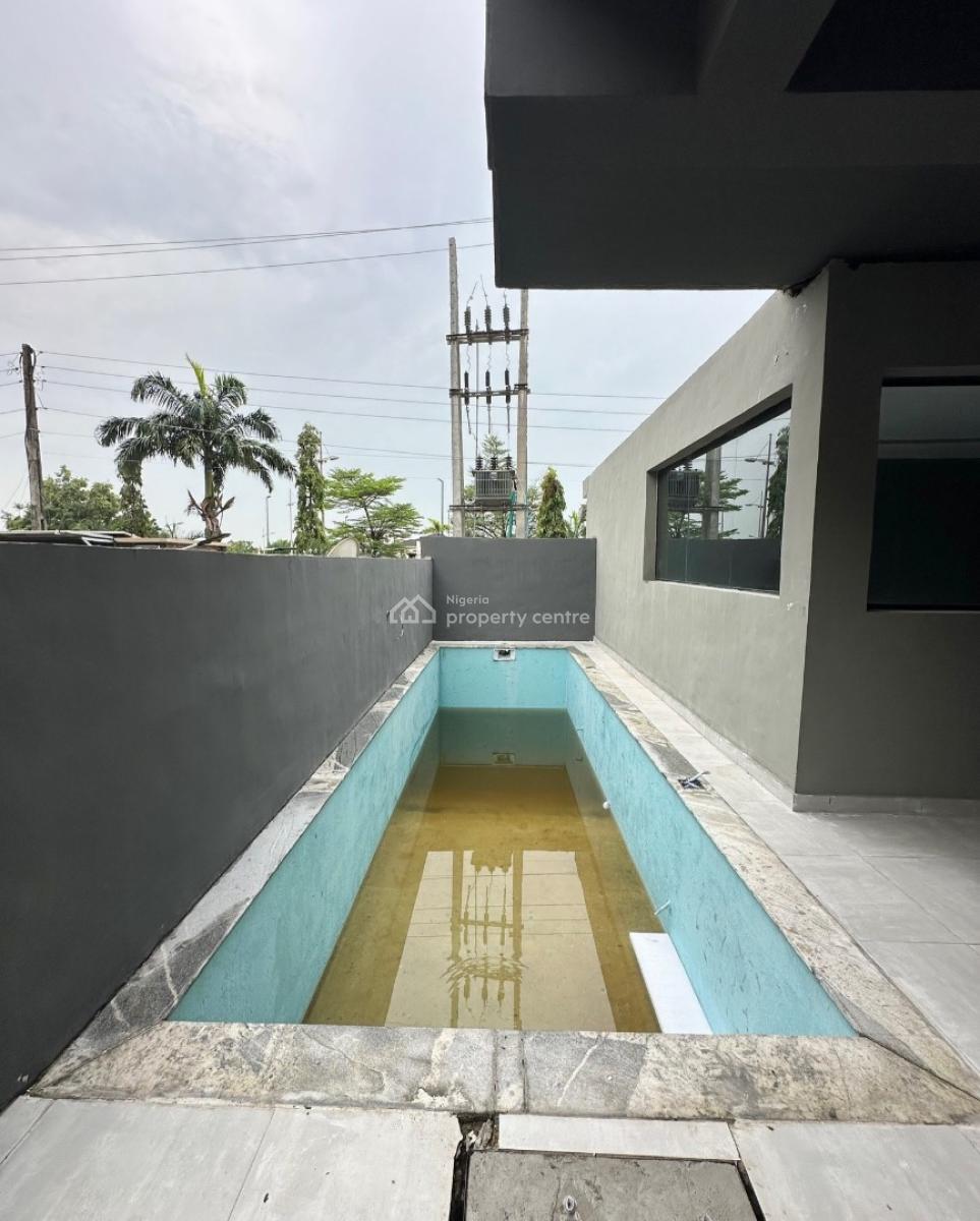 Lovely 3 Bedroom Apartment with Bq, Lekki Phase 1, Lekki Phase 1, Lekki, Lagos, Block of Flats for Sale