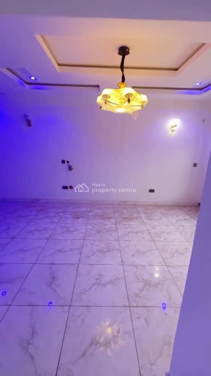 4bedrooms Terrace Duplex with Bq, Tarred Road, Guzape District, Abuja, Terraced Duplex for Rent