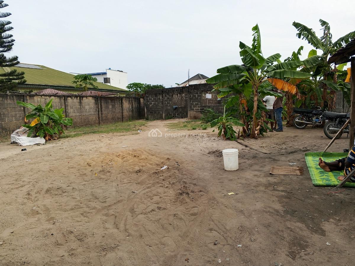 Fenced 680sqm Plus of Land with Uncompleted Building, Off The Express in Estate, Lakowe, Ibeju Lekki, Lagos, Mixed-use Land for Sale