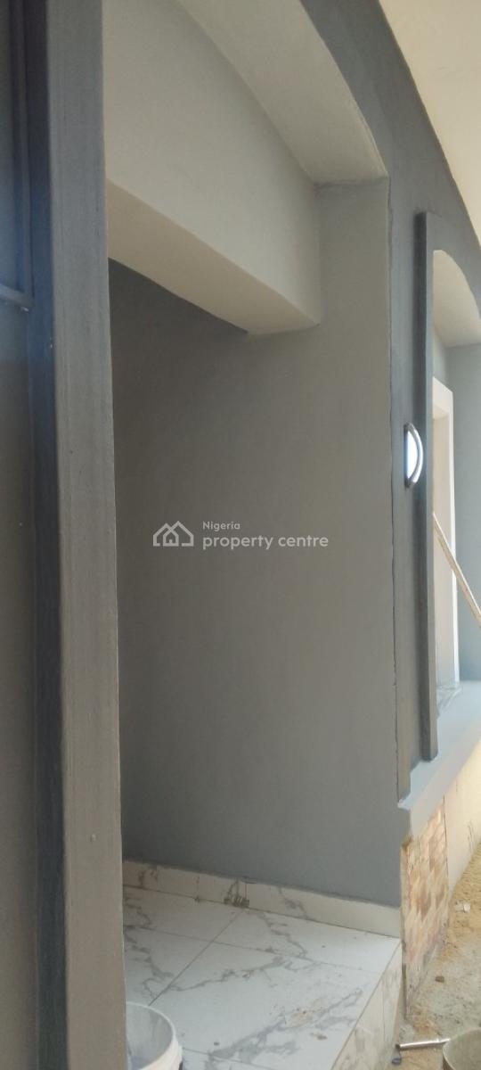 a Standard Room and Parlour, Chevron Drive, Bera Estate, Chevron, Lekki, Lagos, Mini Flat (room and Parlour) for Rent