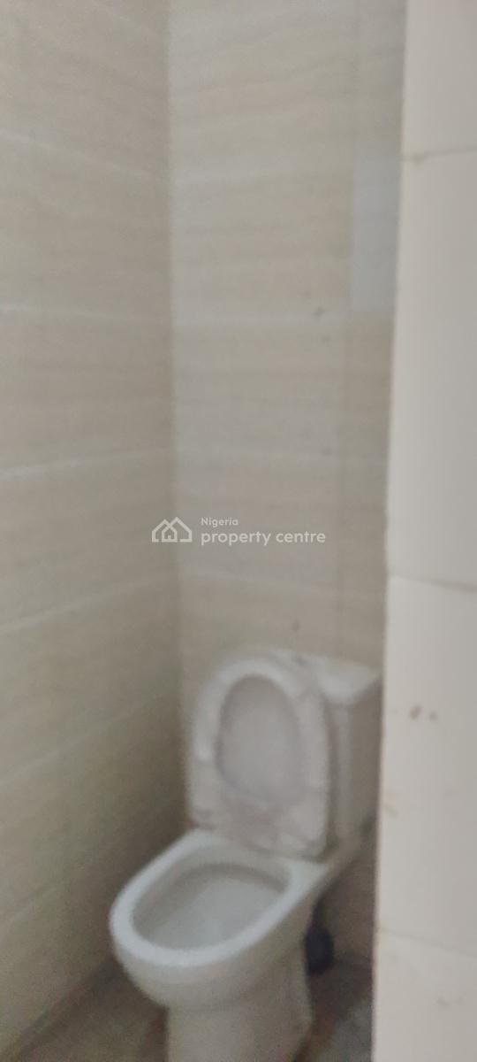 a Standard Room and Parlour, Chevron Drive, Bera Estate, Chevron, Lekki, Lagos, Mini Flat (room and Parlour) for Rent