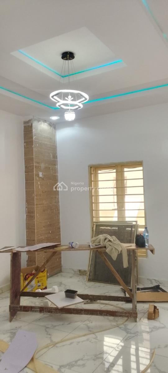 a Standard Room and Parlour, Chevron Drive, Bera Estate, Chevron, Lekki, Lagos, Mini Flat (room and Parlour) for Rent