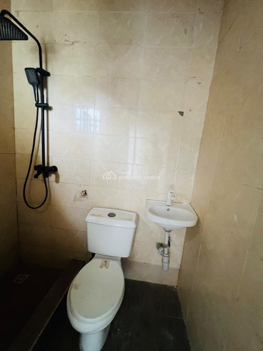 Well Built 2bedroom Apartment, Ikota, Lekki, Lagos, Flat / Apartment for Rent