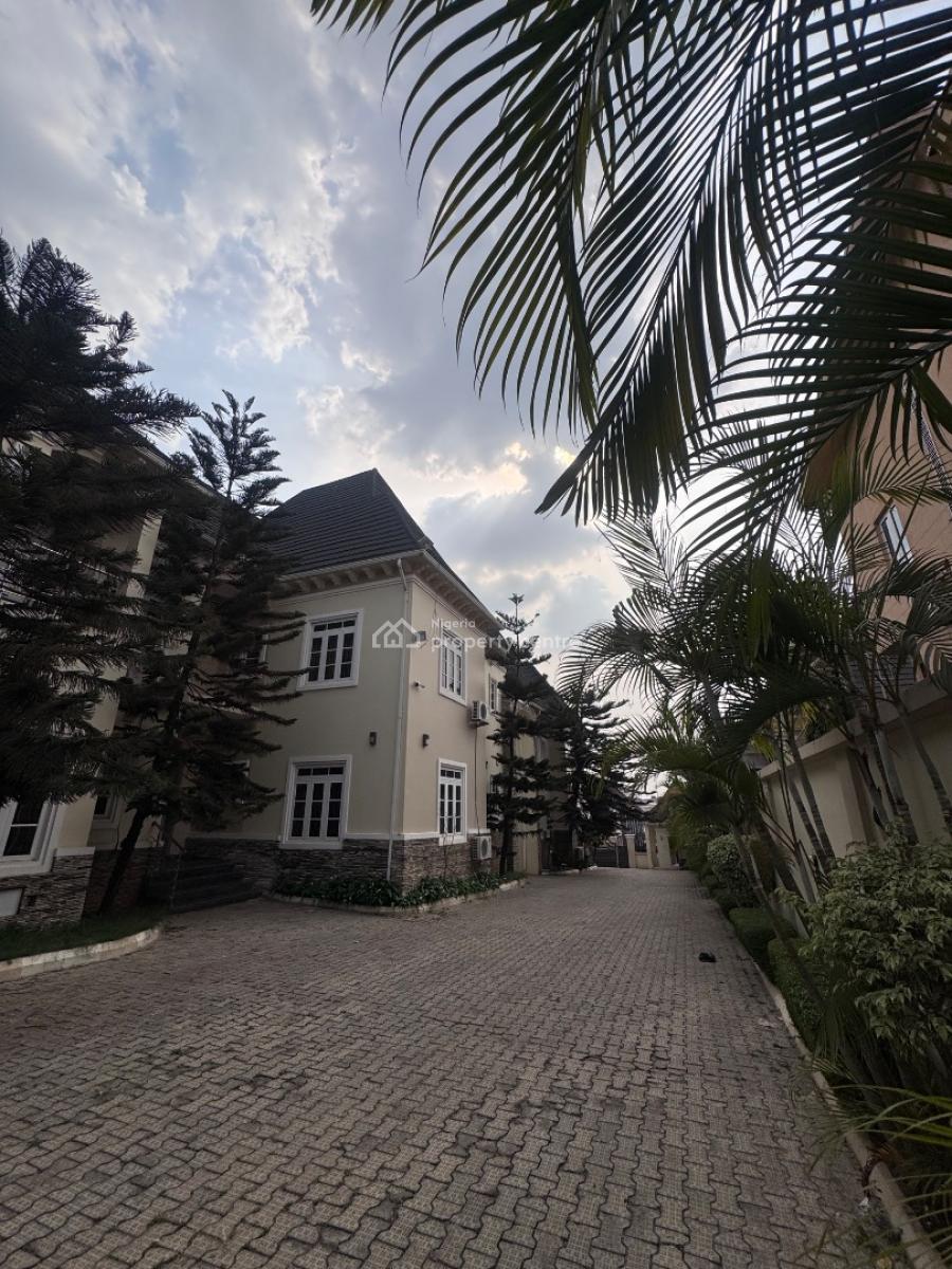 1 Bedroom Apartment, Guzape District, Abuja, Flat / Apartment Short Let