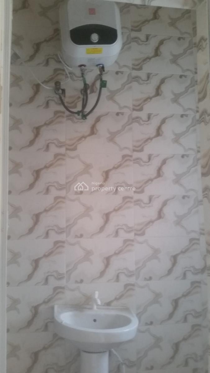 Luxury 2 Bedroom Flats with Wardrobes, Central Surulere, Surulere, Lagos, Flat / Apartment for Rent