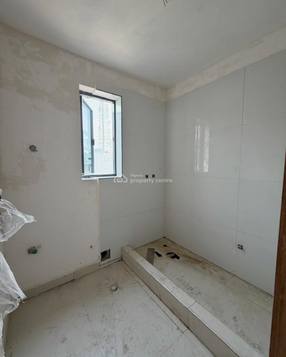 Lovely 2 Bedroom Apartment with Bq, Victoria Island, Victoria Island (vi), Lagos, Block of Flats for Sale