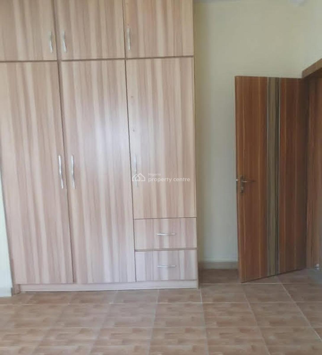 Spacious Mini Flat, Thera Annex, Sangotedo, Ajah, Lagos, Mini Flat (room and Parlour) for Rent