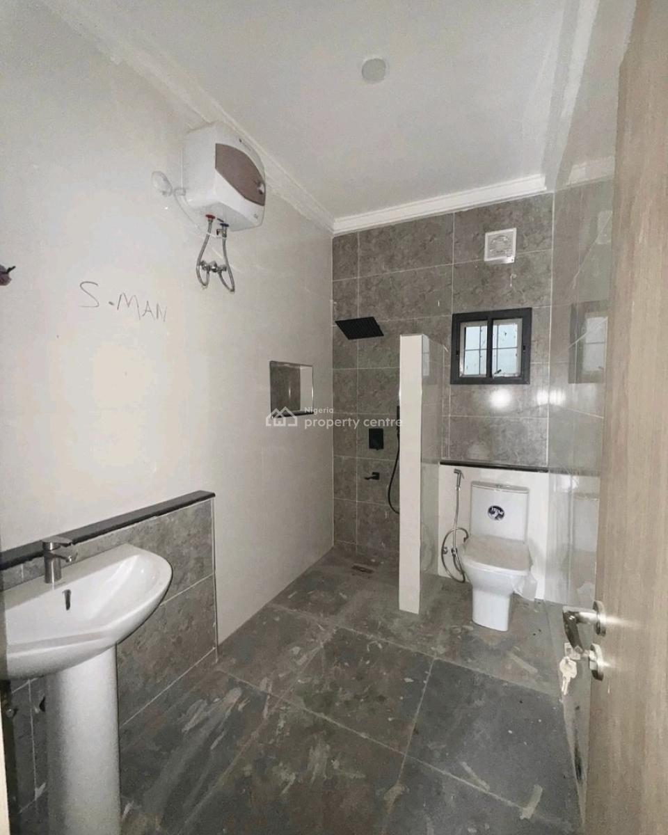 : 4-bedroom Terrace Duplex with Bq  Guzape, Abuja  ₦350 Million  Loc, Guzape District, Abuja, House for Sale