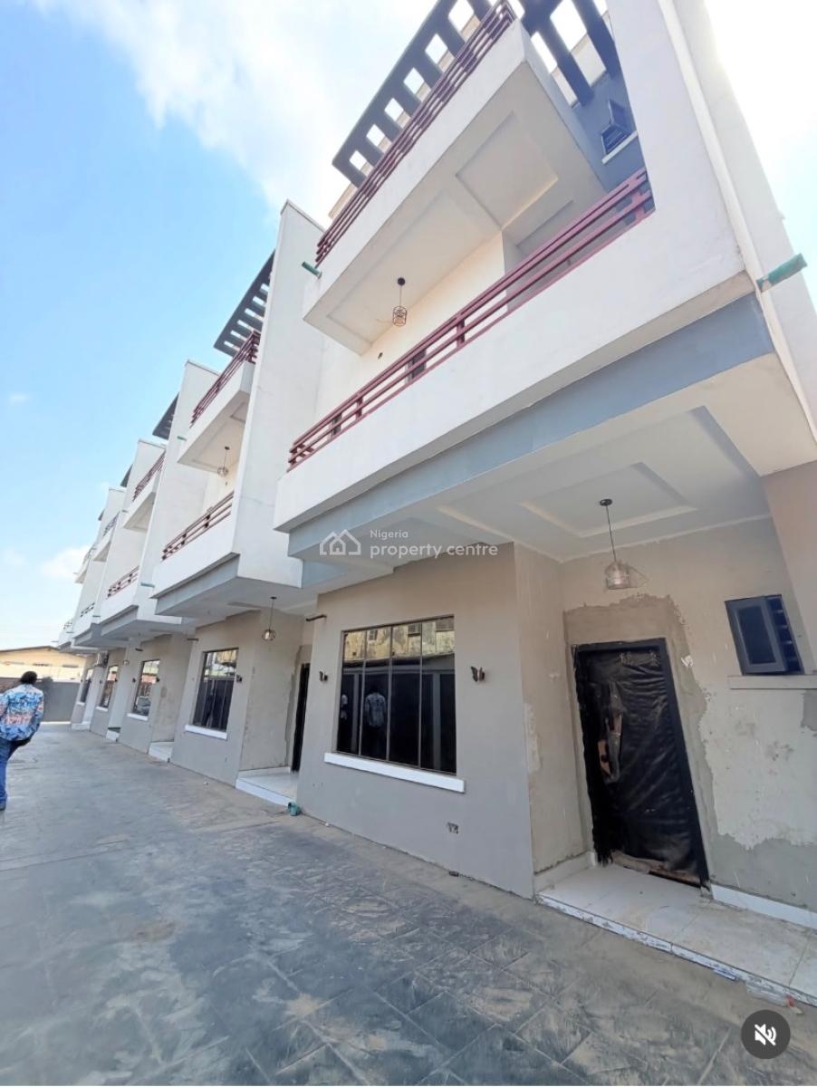 Exquisitely Built 4 Bedroom Terrace Duplex with Bq, Olowora, Magodo, Lagos, Terraced Duplex for Sale