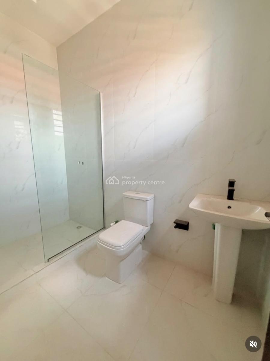 Exquisitely Built 4 Bedroom Terrace Duplex with Bq, Olowora, Magodo, Lagos, Terraced Duplex for Sale