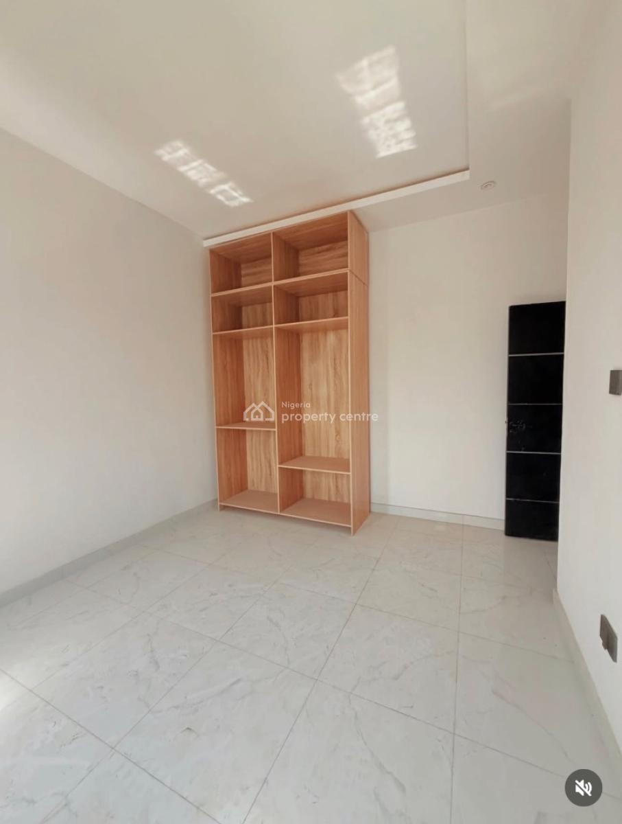 Exquisitely Built 4 Bedroom Terrace Duplex with Bq, Olowora, Magodo, Lagos, Terraced Duplex for Sale