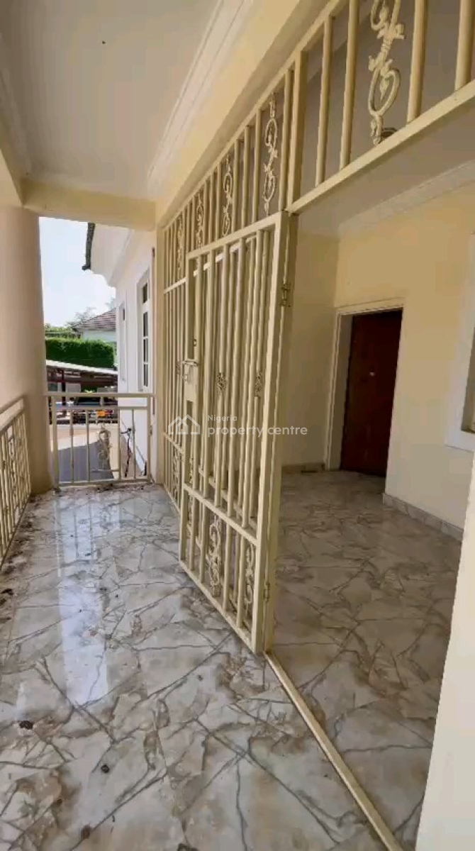 Super Luxury 3-bedroom Apartment -- Immaculate & Modern Living, Apo Legislative Quarters, Apo, Abuja, Flat / Apartment for Rent