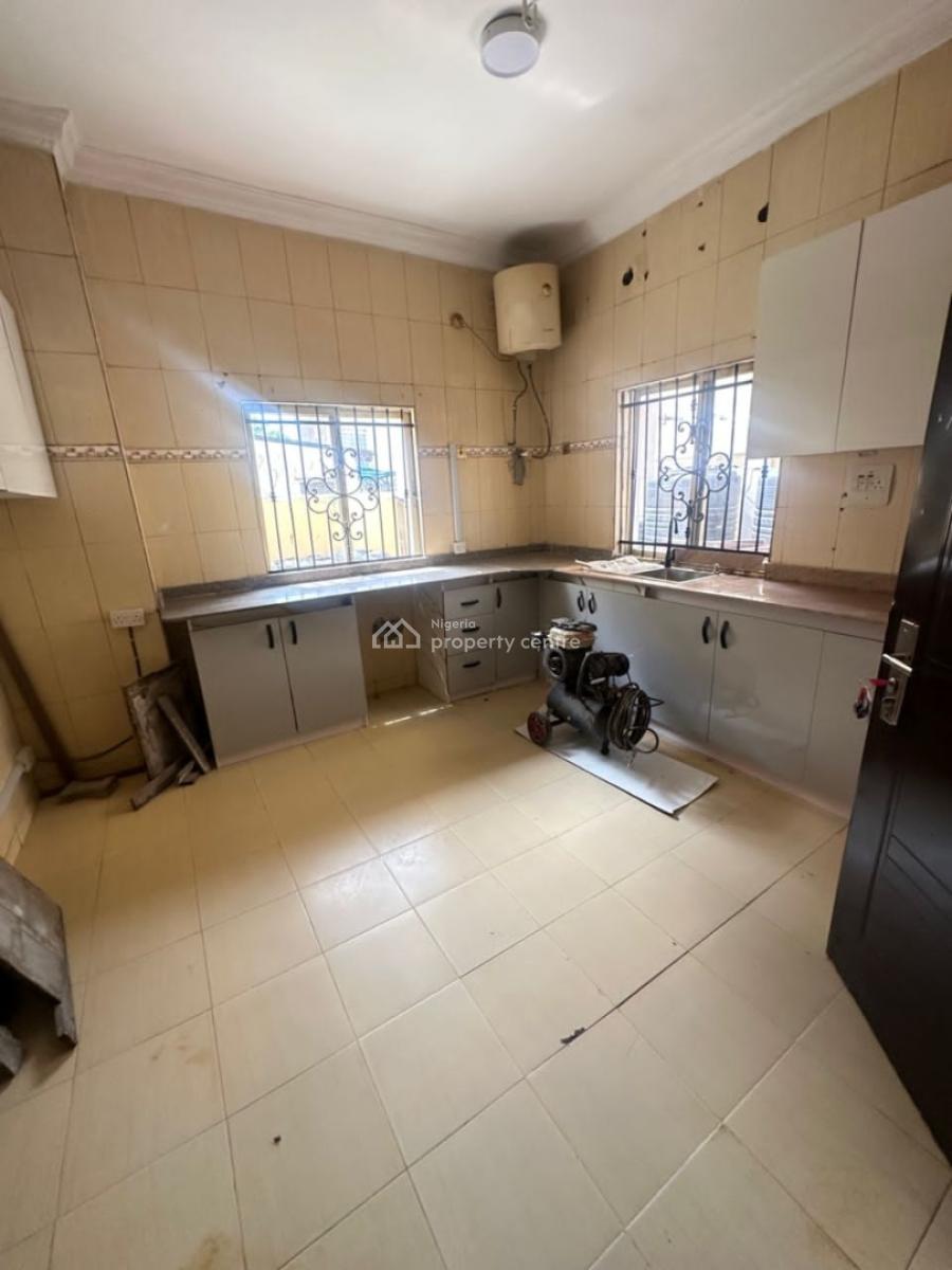 4 Bedroom Flat, Lekki Phase 1, Lekki Phase 1, Lekki, Lagos, Flat / Apartment for Rent