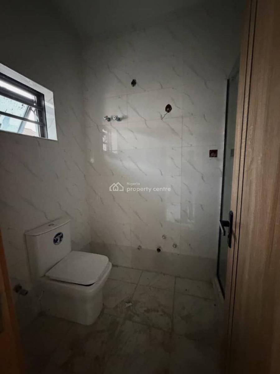Beautiful 3 Bedroom Penthouse in Serene Estate, Maryland, Lagos, Block of Flats for Sale