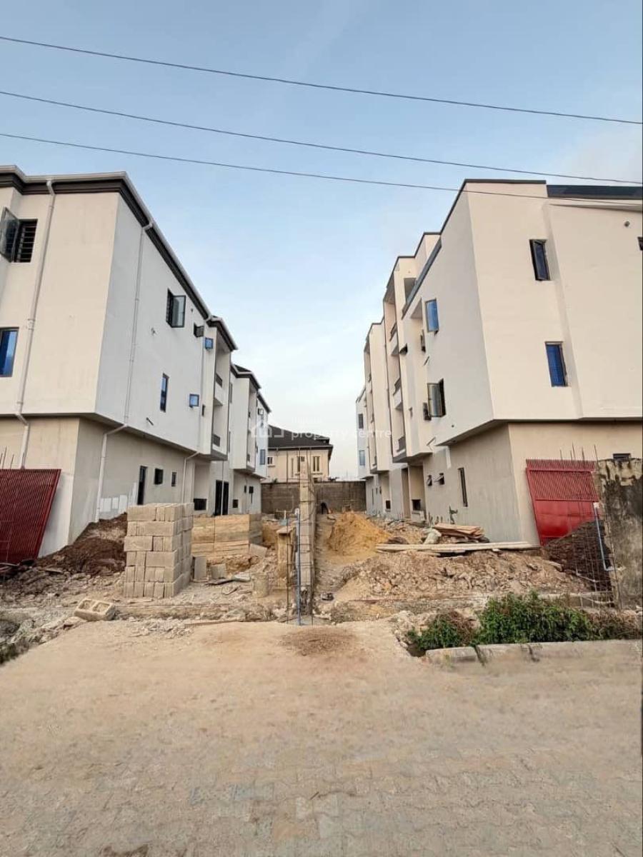 Beautiful 3 Bedroom Penthouse in Serene Estate, Maryland, Lagos, Block of Flats for Sale