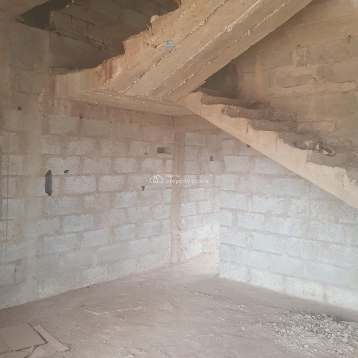 Solidly Built 4 Bedroom Terrace Duplex, Estate Along Von Road, Lugbe District, Abuja, Terraced Duplex for Sale