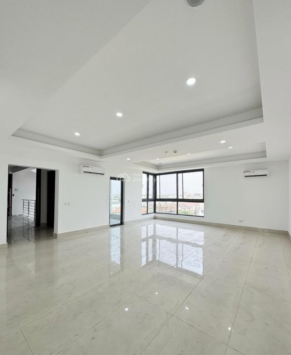 324/7 Power Supply 3 Bedroom En-suite Flat with Fully Fitted Kitchen/p, Lekki Phase 1, Lekki, Lagos, Flat / Apartment for Rent