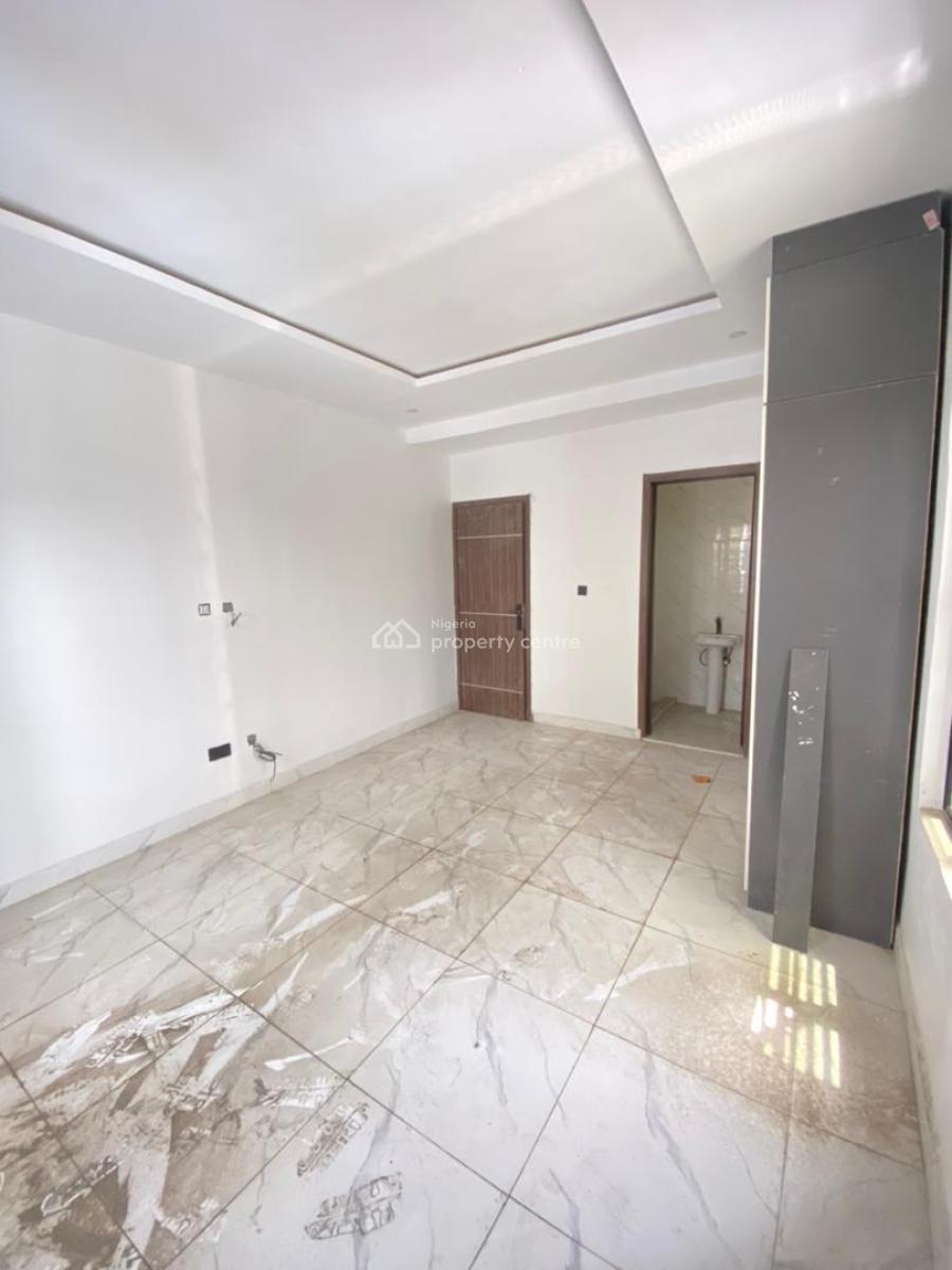 Spacious Newly Built 2 Bedroom Apartment Available, Lekki, Lagos, Flat / Apartment for Sale