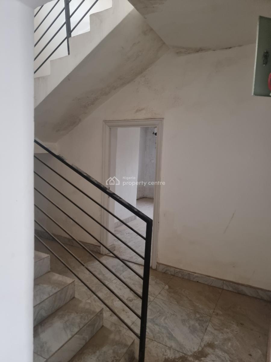 Solidly Built 5 Bedroom Detach Duplex, Estate Along Von Road, Lugbe District, Abuja, Detached Duplex for Sale