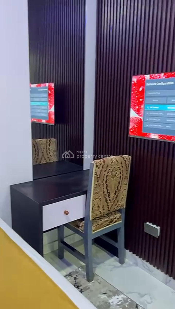 Nicely Furnished 2 Bedroom Apartment, Maryland, Lagos, Flat / Apartment Short Let