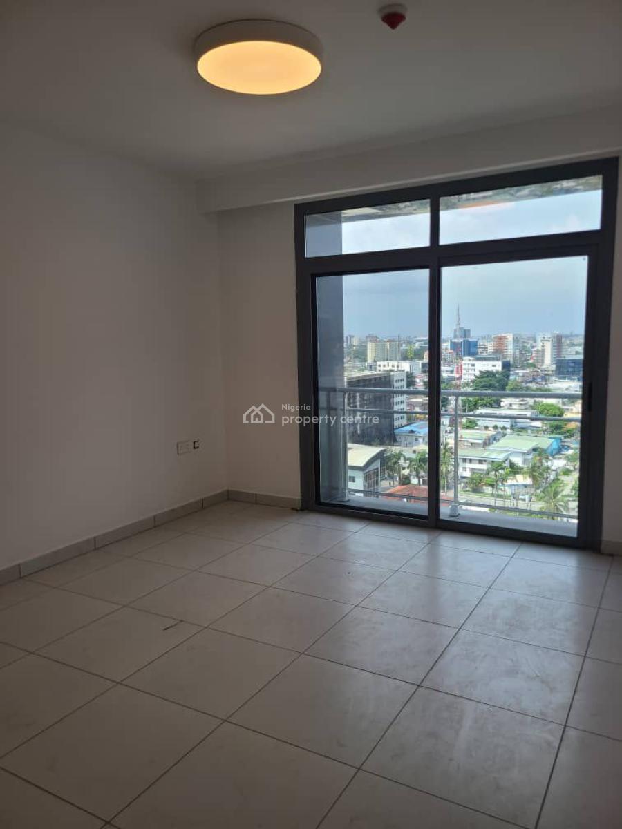 New Fully Serviced 3 Bedroom Apartment with Pool,gym, Victoria Island (vi), Lagos, Flat / Apartment for Rent
