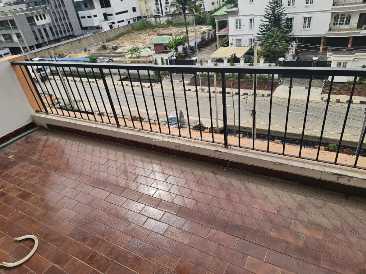 Spacious and Serviced 3 Bedroom Flat with Bq, Off Bourdillon Road, Old Ikoyi, Ikoyi, Lagos, Flat / Apartment for Sale
