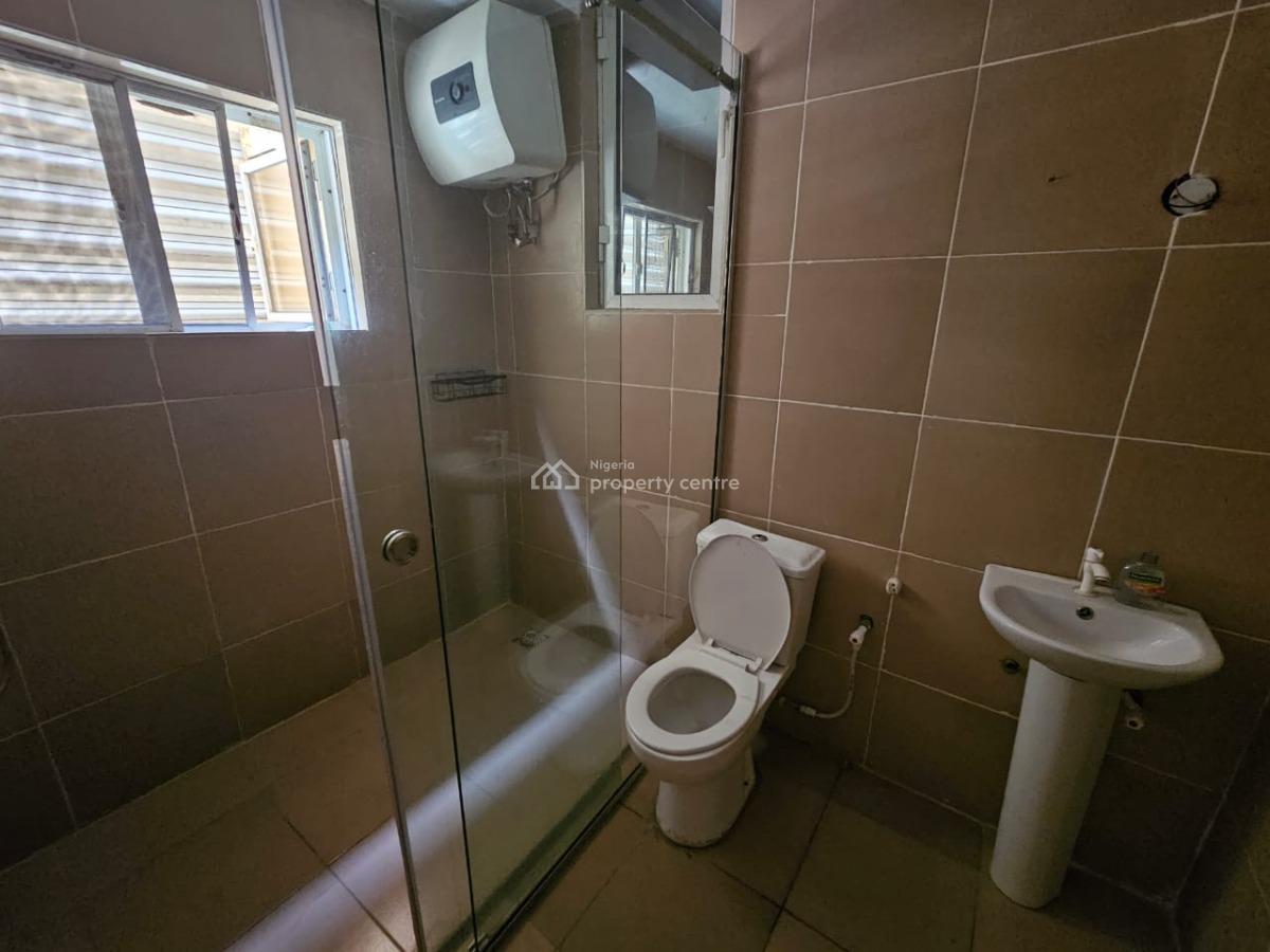 Spacious and Serviced 3 Bedroom Flat with Bq, Off Bourdillon Road, Old Ikoyi, Ikoyi, Lagos, Flat / Apartment for Sale