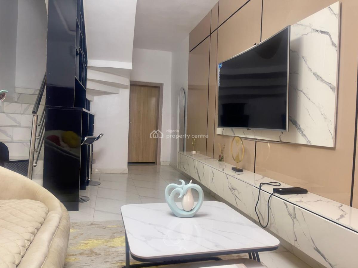 Nicely Furnished 2 Bedroom Apartment, Ikota, Lekki, Lagos, Flat / Apartment Short Let