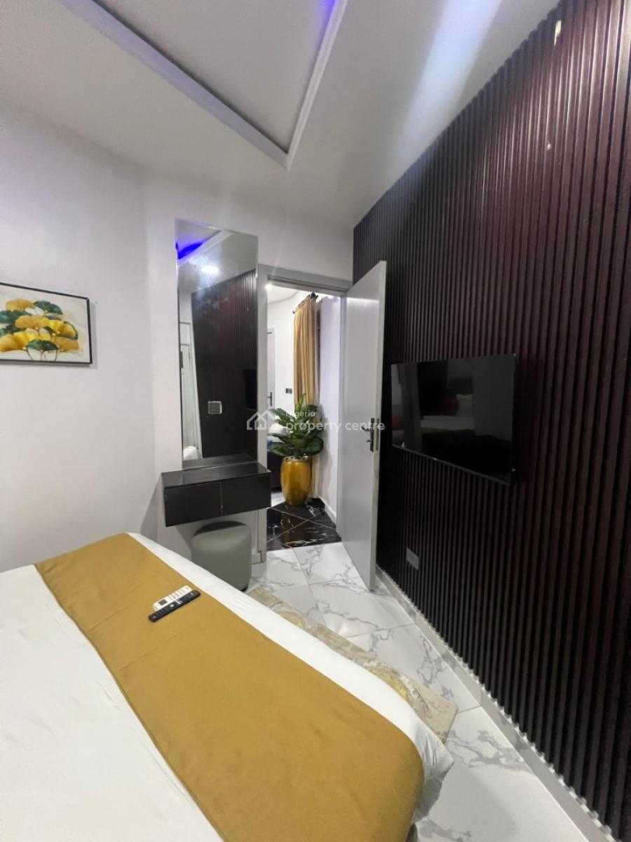 Nicely Furnished 1 Bedroom Apartment, Mende, Maryland, Lagos, Flat / Apartment Short Let