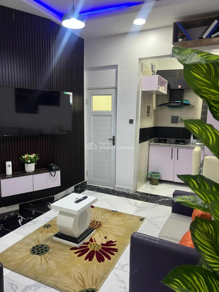 Nicely Furnished 1 Bedroom Apartment, Mende, Maryland, Lagos, Flat / Apartment Short Let