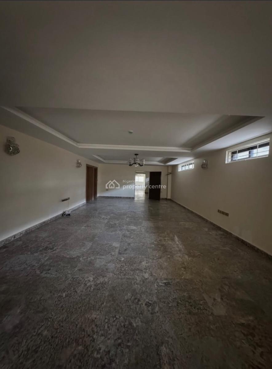 Serviced 3 Bedrooms Apartment Available with a Bq, Asokoro, Asokoro District, Abuja, Flat / Apartment for Rent