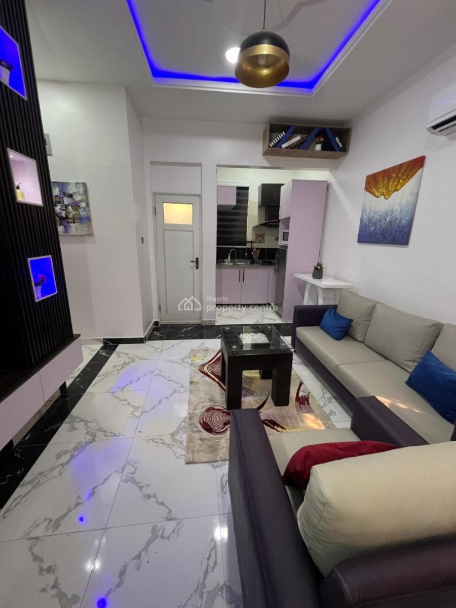 Nicely Furnished 2 Bedroom Apartment, Maryland, Lagos, Flat / Apartment Short Let