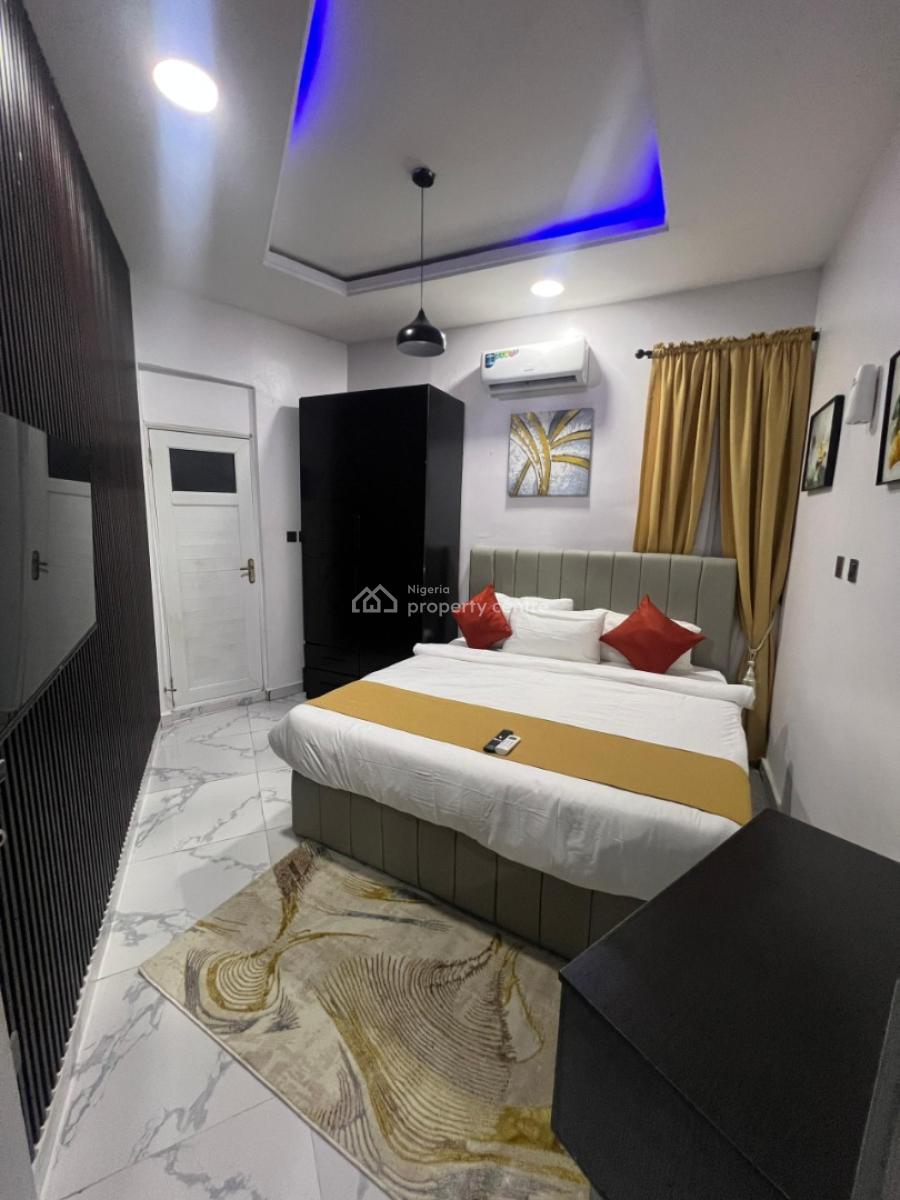 Nicely Furnished 2 Bedroom Apartment, Maryland, Lagos, Flat / Apartment Short Let