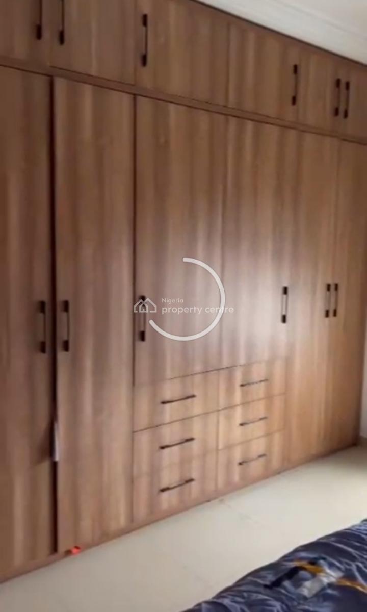 Distrees 3 Bedrooms with Bq, Ikoyi, Lagos, House for Sale