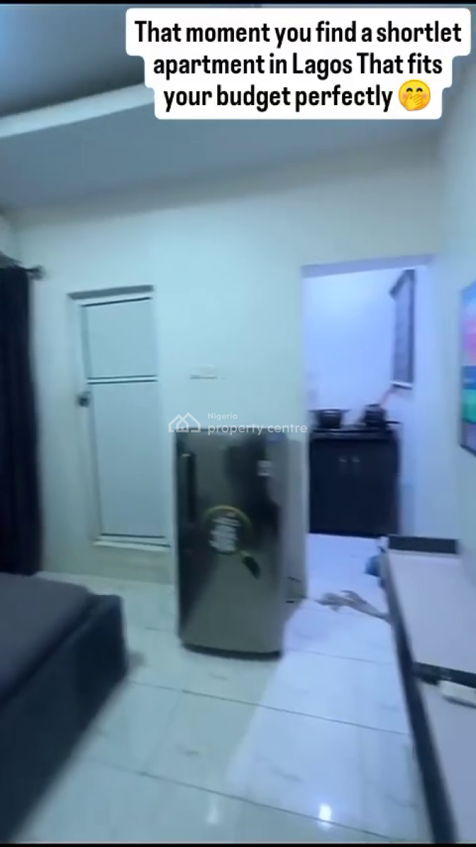 Nicely Furnished Studio Apartment, Onike, Yaba, Lagos, Flat / Apartment Short Let