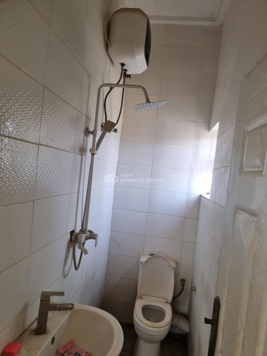 Sharp Serif Contain, Estate Along Von Road, Lugbe District, Abuja, Self Contain (single Rooms) for Rent