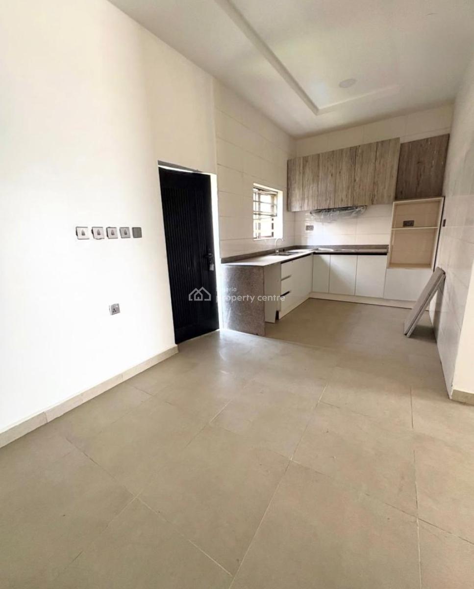 Spacious Two Bedroom Duplex, Orchid Road, Lekki, Lagos, Terraced Duplex for Rent