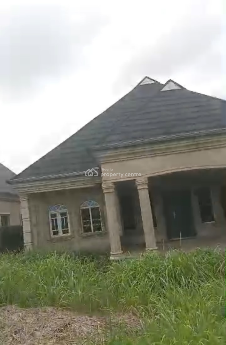 Three Bedroom Bungalow, Mowe Ofada, Ogun, House for Sale