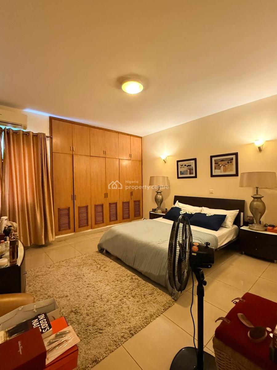 Very Nice Large Apartments, Gerrard Road, Old Ikoyi, Ikoyi, Lagos, Flat / Apartment for Sale